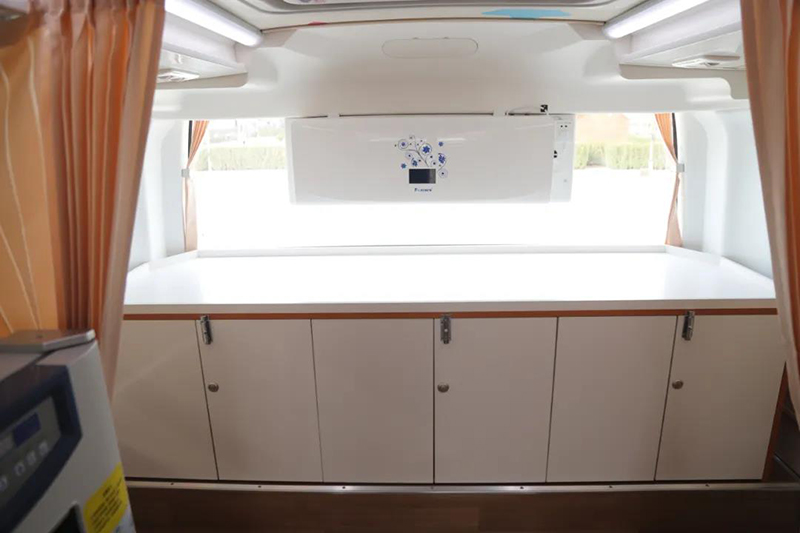 阿狸主题采血车，献给依然相信童话的人