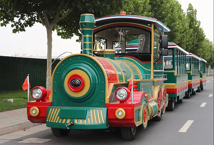 上岗！赢多多纯电动观光小火车入职神农架大九湖景区