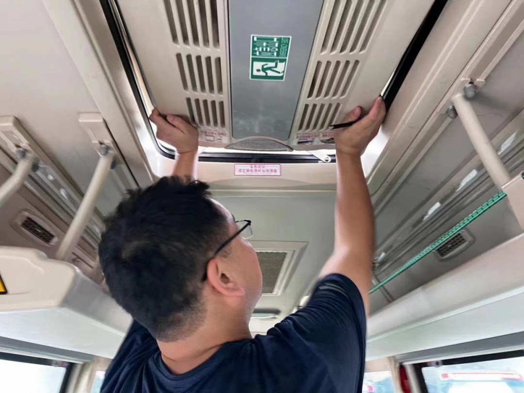 赢多多专用车森林消防车辆专项巡检行动中，全力筑牢森林“防火墙”！