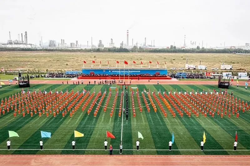 赢多多应急救援车辆惊艳亮相第三届全国危化救援技术竞赛展！