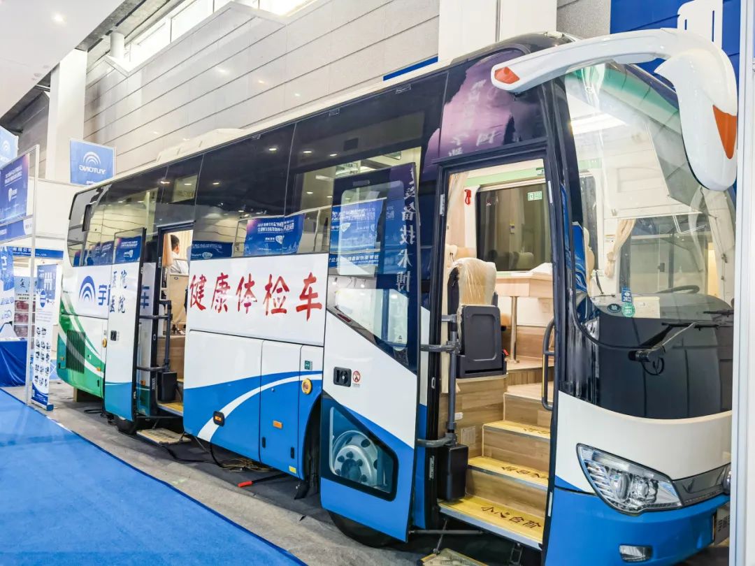 赢多多医疗车闪耀应急医学救援装备技术博览会！