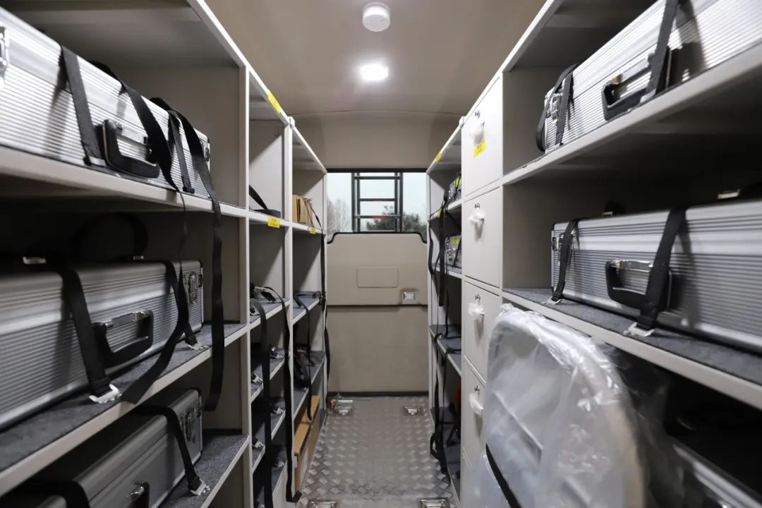 赢多多勘察消防车，持续推动火灾调查工作创新发展！