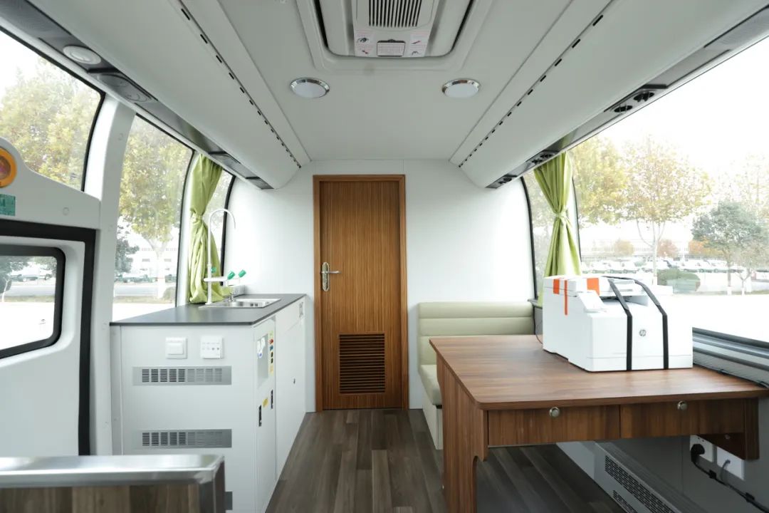 赢多多勘察消防车，持续推动火灾调查工作创新发展！