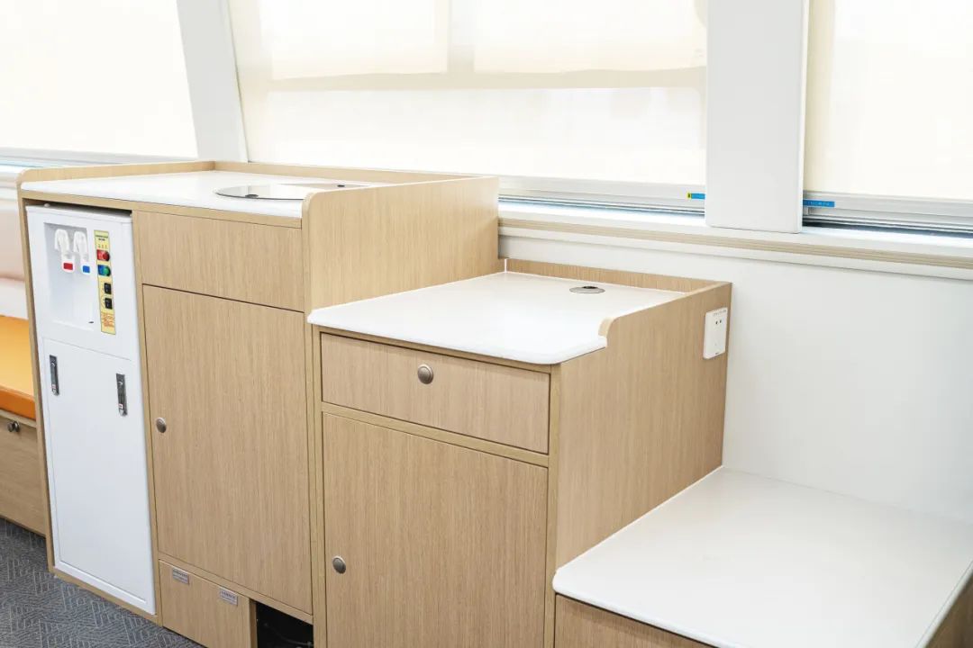 正式投入使用！赢多多12米纯电献血车为铜仁市献血事业护航