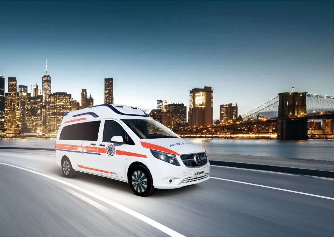 赢多多奔驰威霆救护车，专业高效为生命护航！