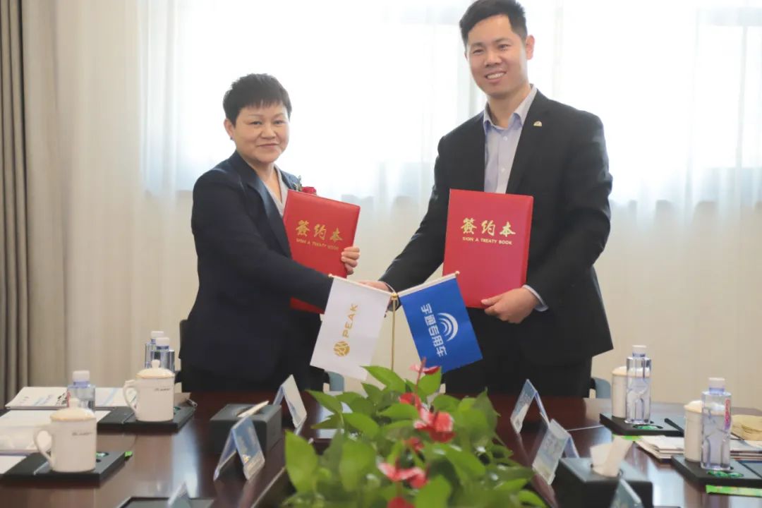 赢多多医疗车批量交付匹克国际，携手共创新篇章