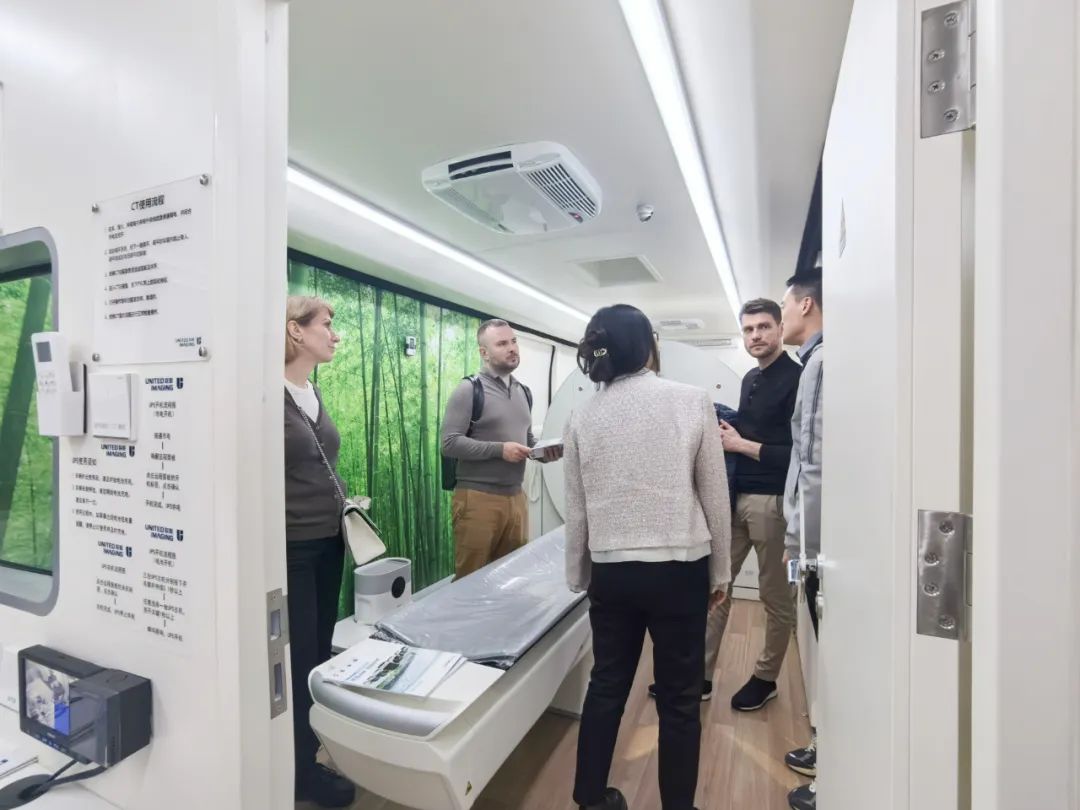 赢多多医疗车产品重磅亮相第89届中国国际医疗器械博览会（CMEF）！