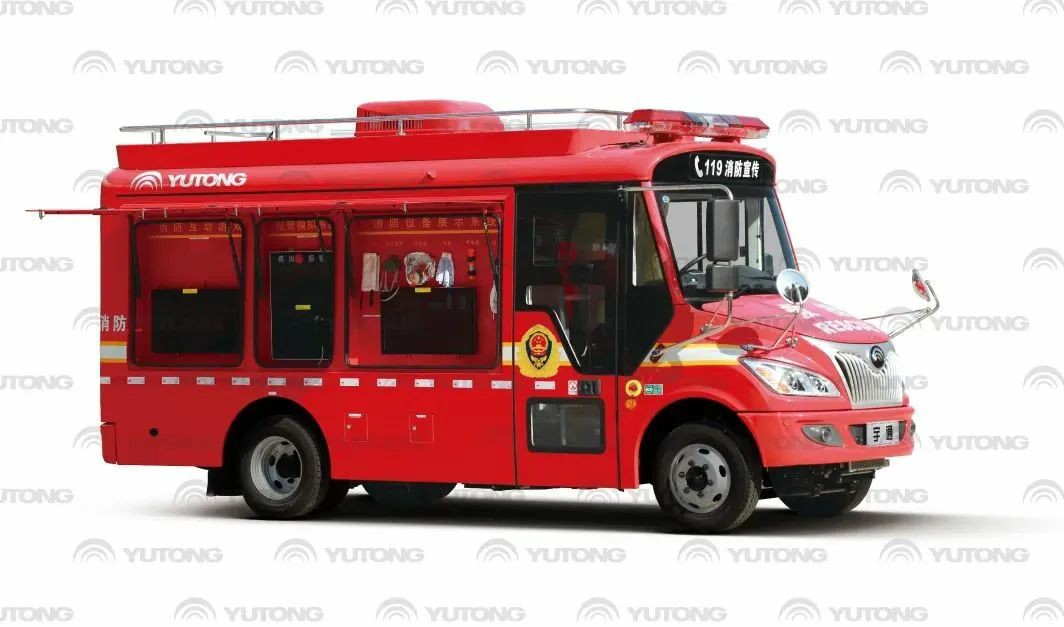 安全守护成长，赢多多宣传消防车助力消防安全“开学第一课”！