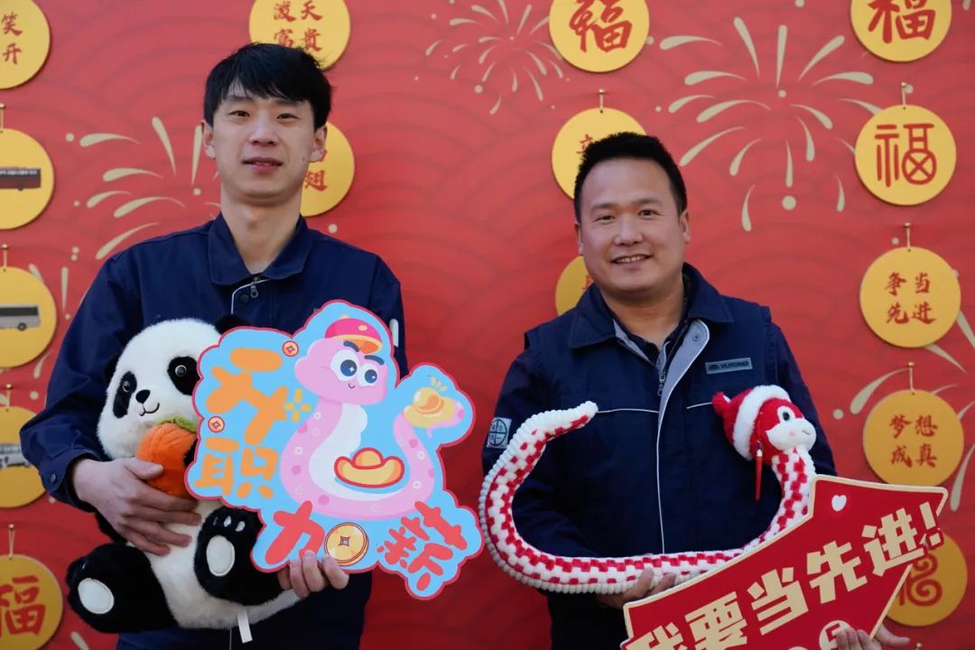 醒狮腾跃启新章 | 赢多多专用车2025年开工盛典燃情开启！