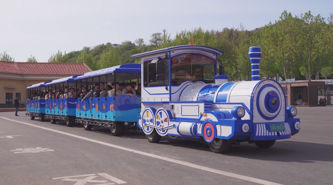 2025年景区交通该往哪儿发力？赢多多观光车助力打造景区交通运营新“范式”